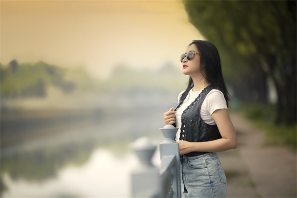 美女开心的微信网名大全，像风走了八千里，前路可期