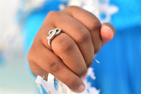 知足长乐不负野心的简短句子(50条)