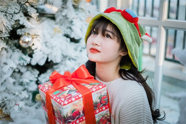 拥有青春五彩梦