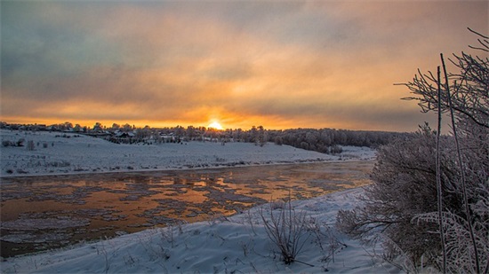 带莫字的好听的网名