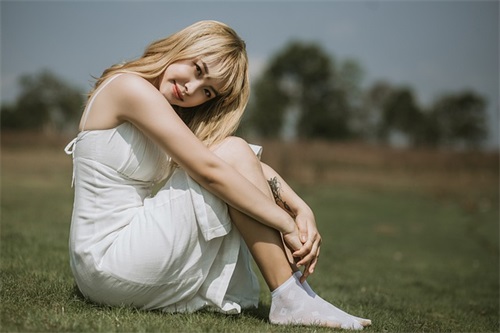 穿越火线女孩子的游戏名字游戏昵称（搞笑穿越火线女孩子的游戏名字）
